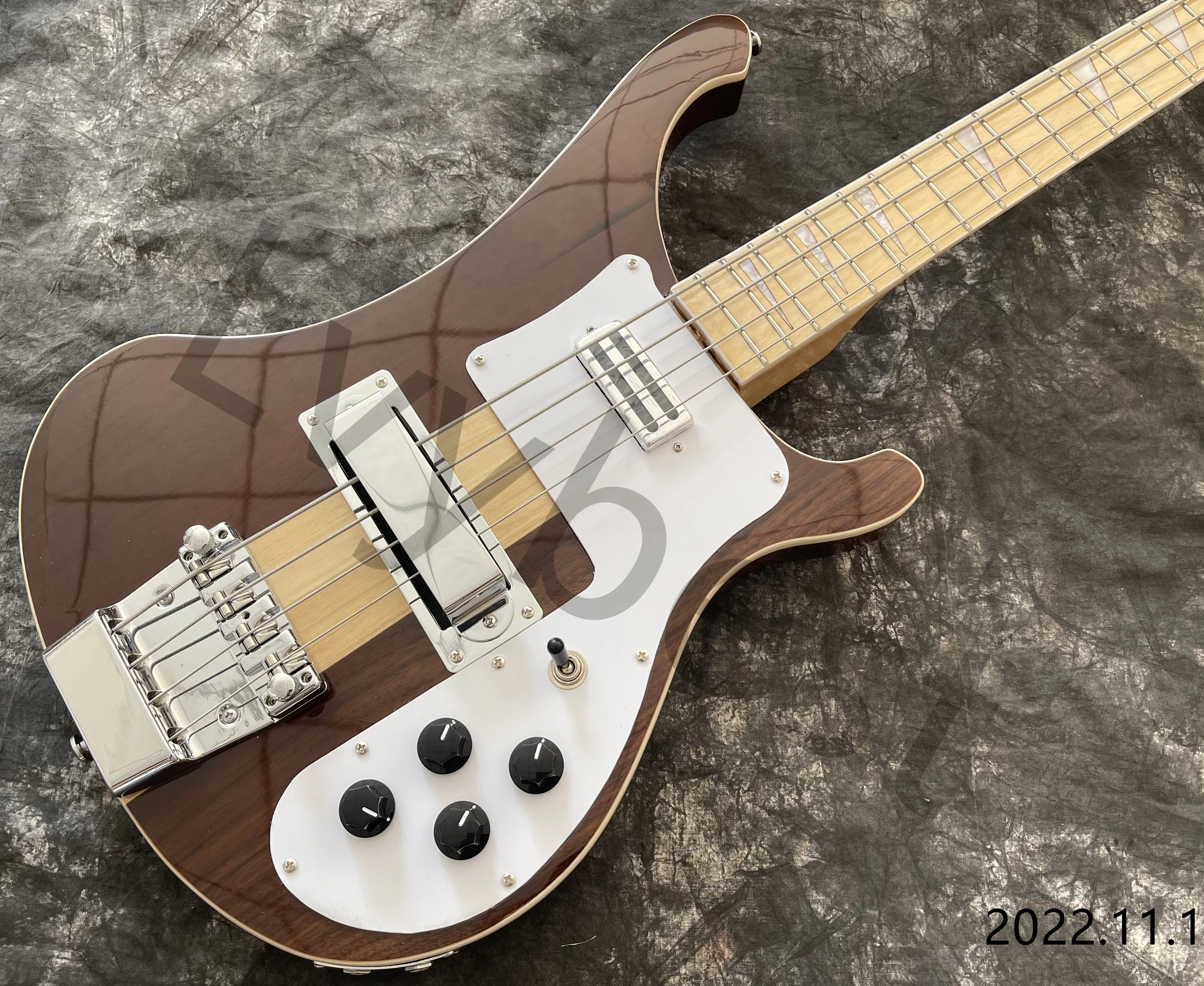 Lvybest Electric Bass 4 Strings Neck Thru Body Brown Wings Maple Neck And Fingerboard Shark Fin White Pearl Inlay Chrome Parts