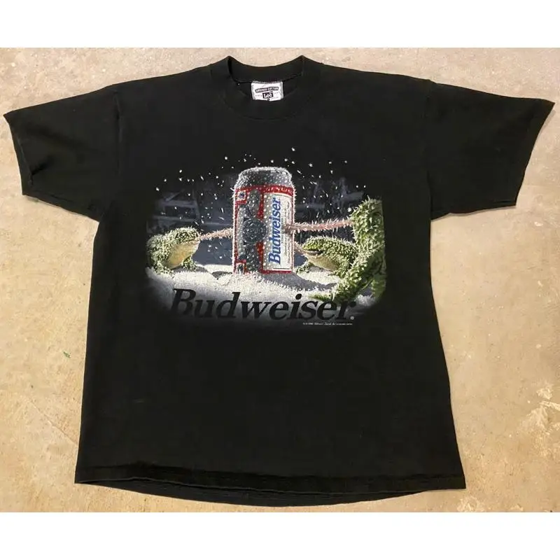 Busch T-Shirts: Vintage 90er Jahre Stil mit Charakter – Ein Muss für Sammler und Liebhaber des Retro-Looks