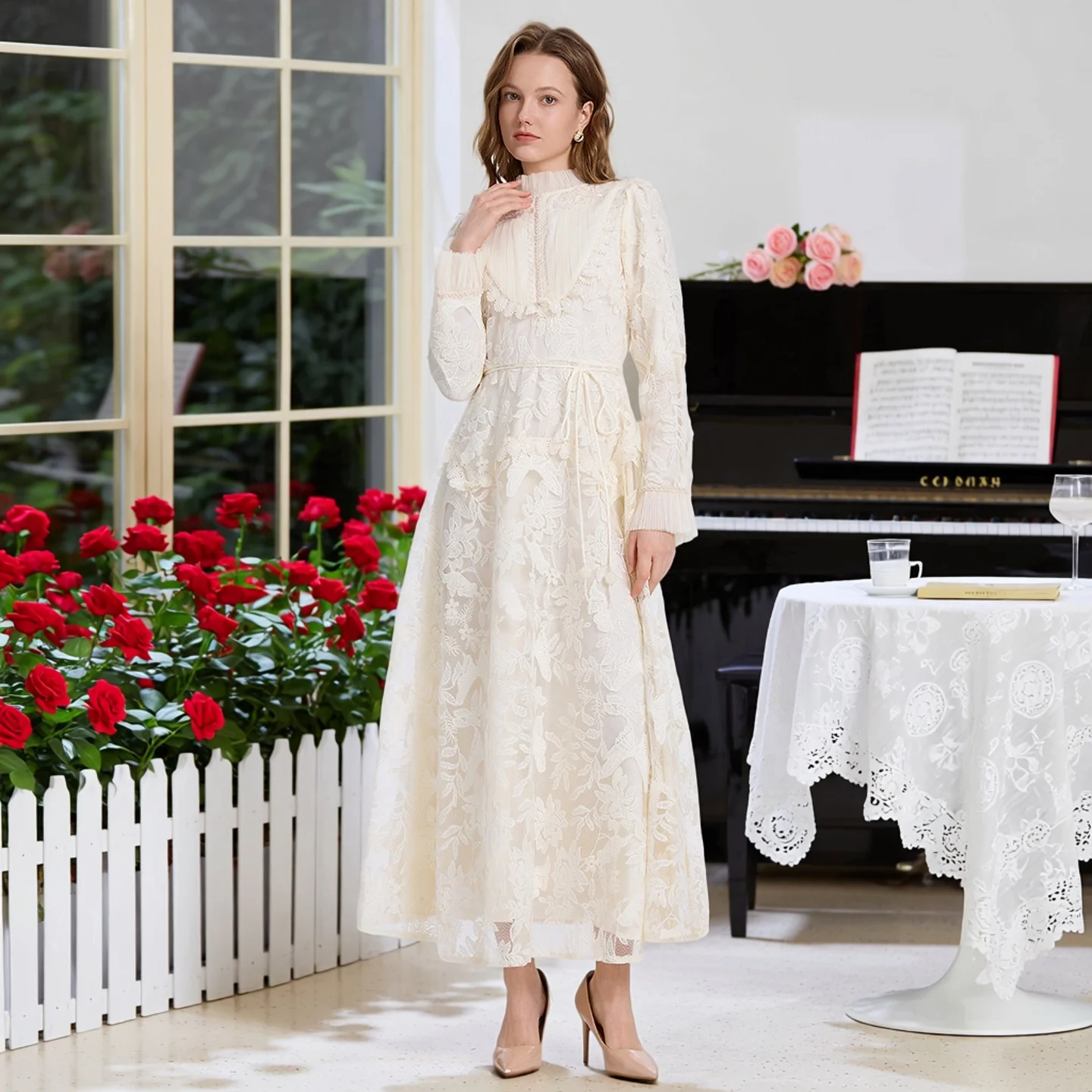 

Elegant White Lace Embroidery Dress High Waist Long Sleeve Show off Celebrity Style Ball Gown Skirt for Women Spring Season