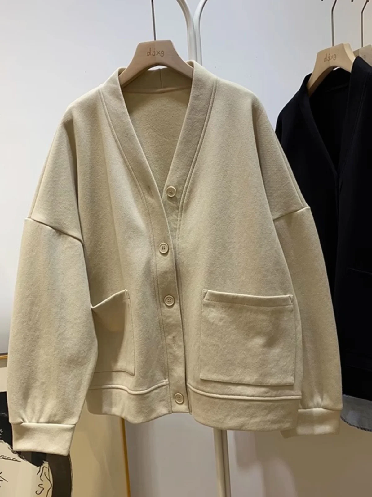 

Loose Fit Long Sve V-Ne Jaet for Men Retro Sle Casual Outerwear Autumn Winter New Arrival Trendy Brand Large Size