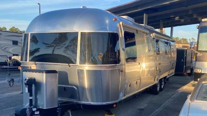 

Customization Camping Caravan Price Rv Camper Luxury Motorhomes Camping Trailer Travel Aluminum Travel Trailer