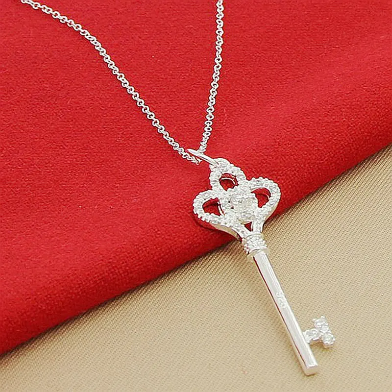 

925 Sterling Silver Key Pendant Necklace 18 Inches Chain For Women Wedding Engagement Jewelry