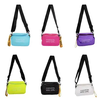 女性と女の子のための透明なゼリーバッグ,キャンディーカラーのショルダーバッグ,ソフトなクロスオーバーバッグ