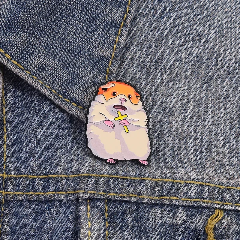 Badges on Backpack Lapel Pin Cartoon Hamster Brooch Cute  Animal Chest Badge Metal Badge Clothes Backpack Women's Brooch Pines