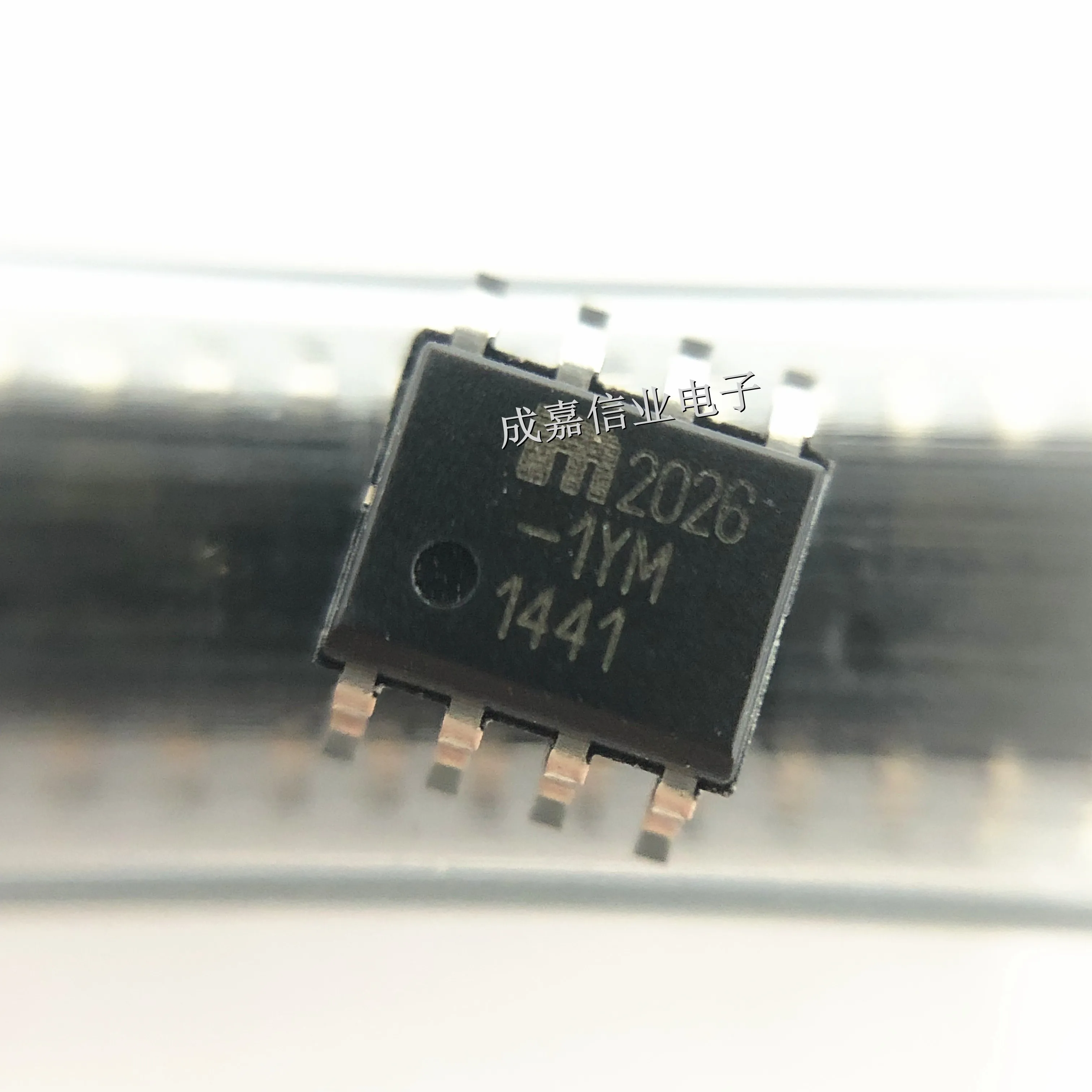 10pcs/Lot MIC2026-1YM-TR SOP-8 MARKING;2026-1YM Power Switch ICs - Power Distribution Dual USB High-Side Power Switch