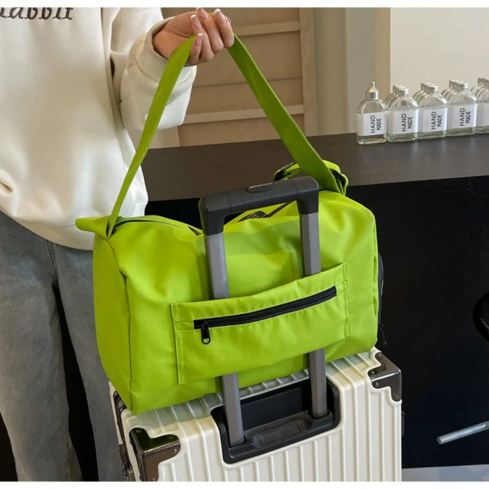 

Дорожная сумка через плечо с отделением для сухого и влажного воздуха, водонепроницаемая спортивная сумка для фитнеса, отделение для обуви, легко носить с собой