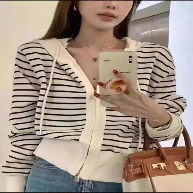 

Cardigan Sweater Coat korean popular Knitted Cardigan Woman clothes winter 2025 Loose Thick cozy tops women's clothes Knitwear