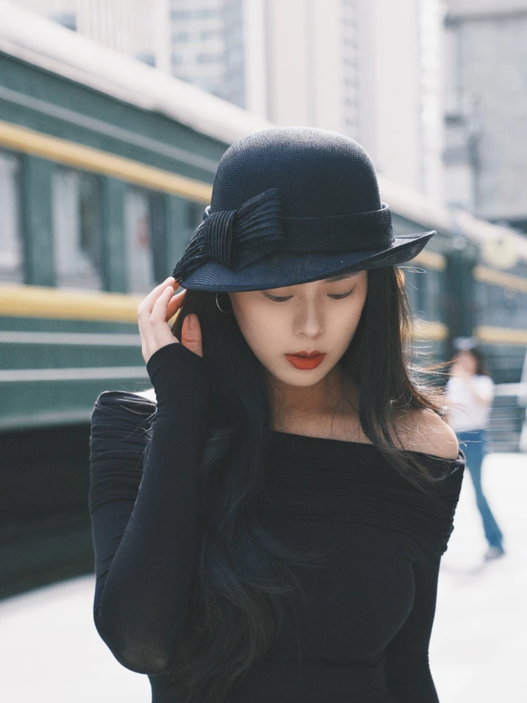 elegant-summer-new-handmade-floral-decorated-linen-fishing-hat-women's-lightweight-short-brim-hat-vintage-atmosphere-hat