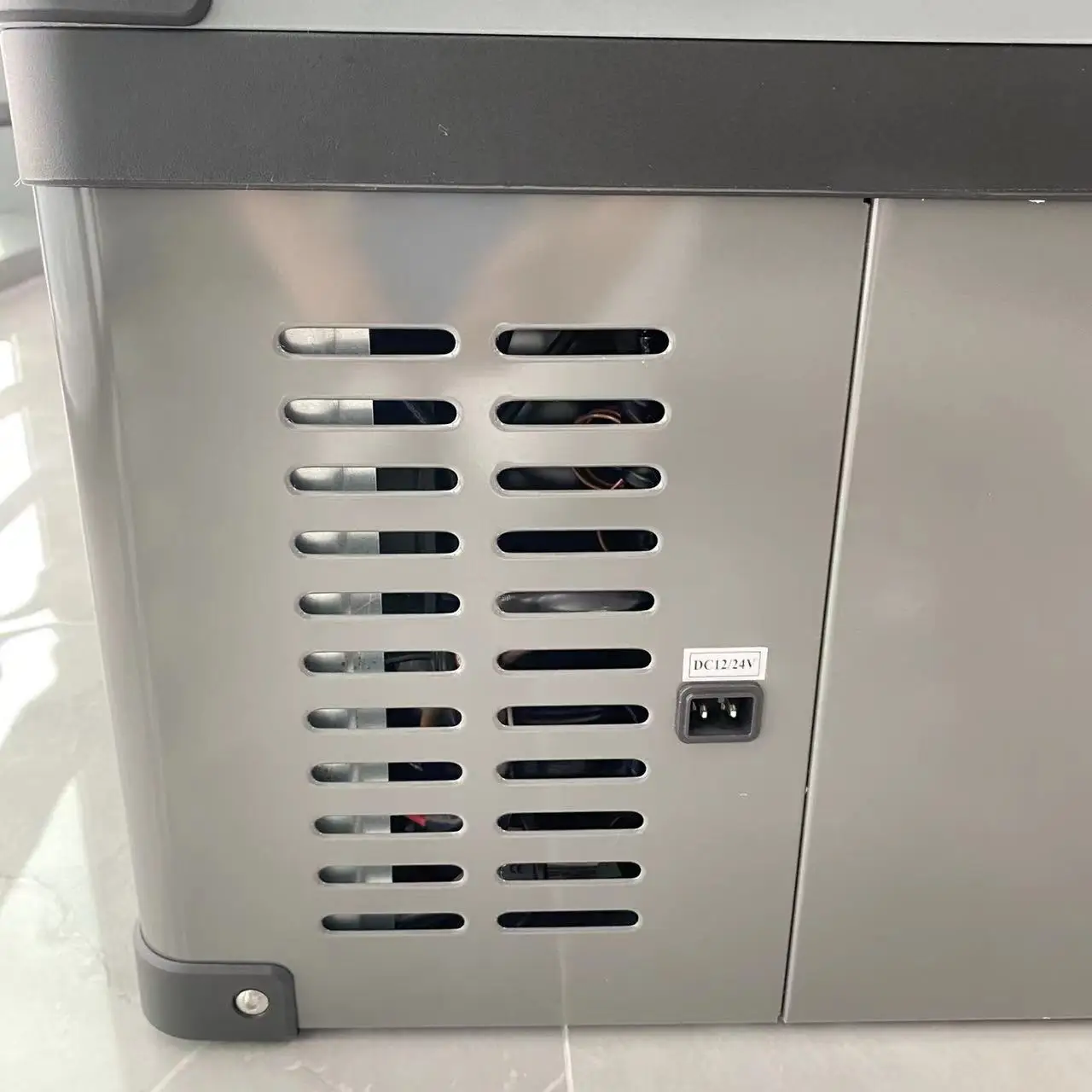 Camping Car Refrigerator Rapid Cooling 12V Car Freezer 42L Dual Zone Truck Fridge With Fixing Base