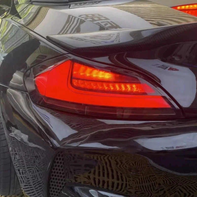 Suitable for 09-16 BMW Z4 modification E89 LED driving light turn signal rear tail light assembly