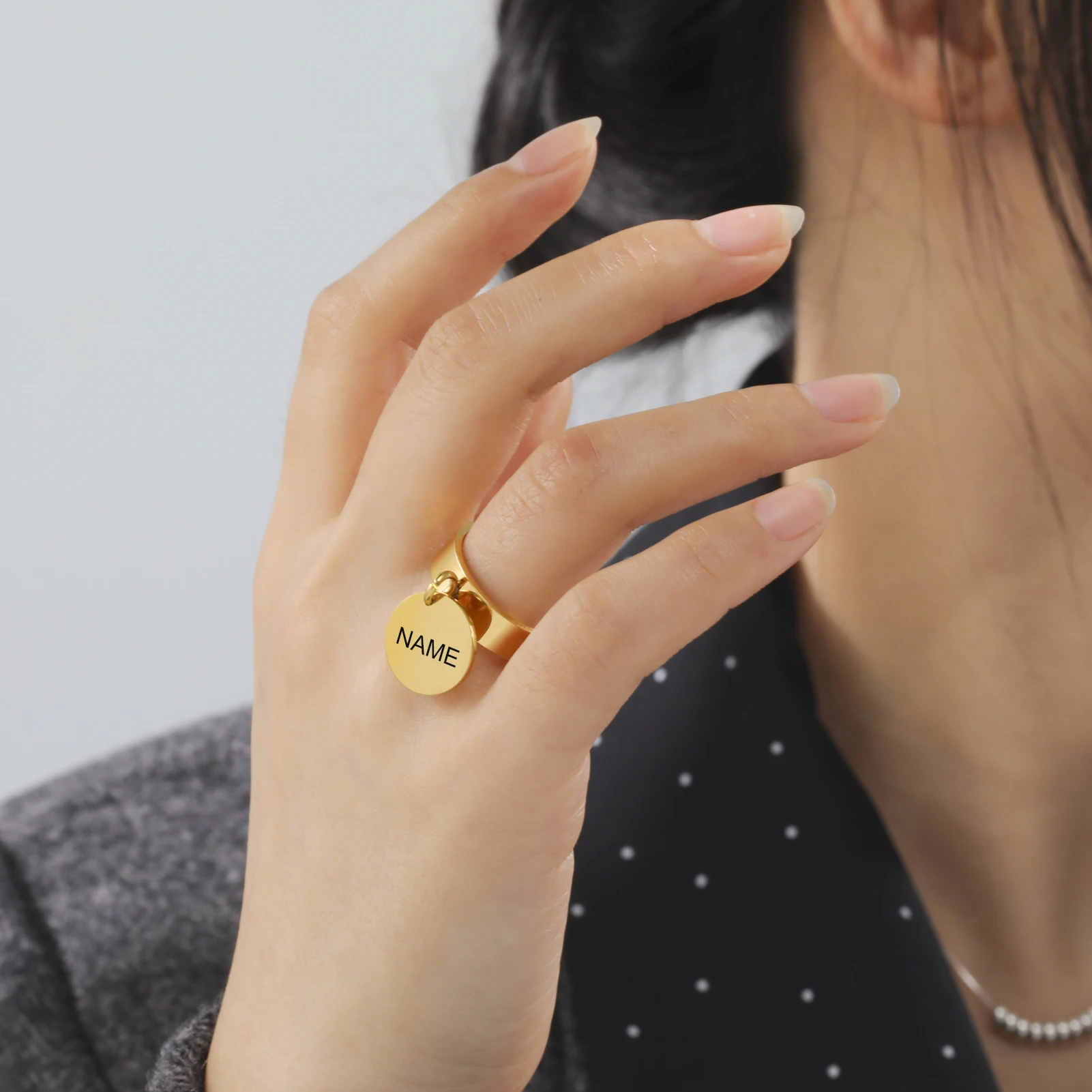 

Customized Round Tag Pendant Ring, Capable Of Engraving Name, Simple And Personalized Ring, Fashionable Couple Or Personal Style