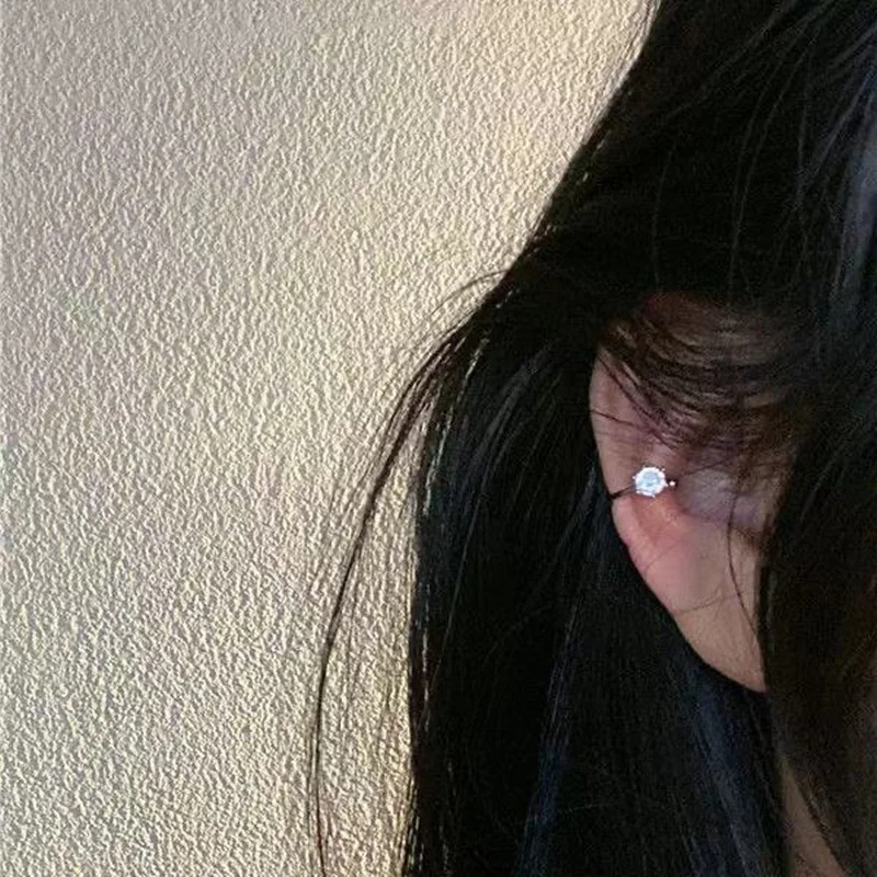 Shiny Zircon Ear Cuff Non-piercing Earrings Fashion Delicate Simple Silvery Mini Ear Clip Earrings Female Jewelry Wholesale