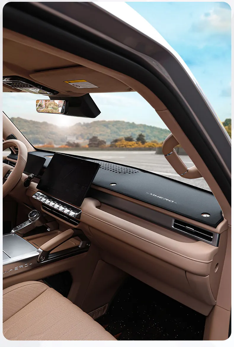 Dashboard Cover Mat for Dongfeng M-Hero M817 2025-2026, Anti-Glare Flannel Dash Pad Heat Shield UV Protector for Center Console