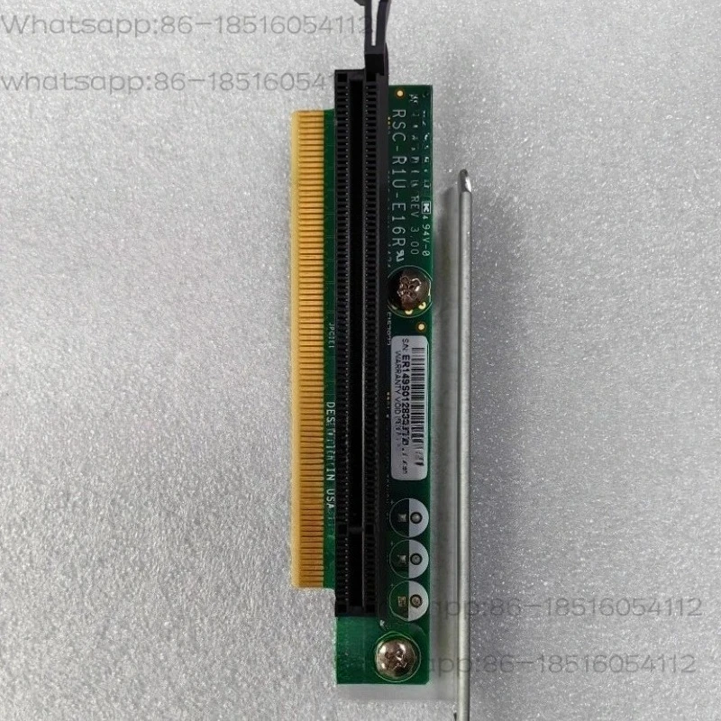 

RSC-R1U-E16R RSC-P-6 Адаптер PCI-E с угловым разъемом 90 градусов