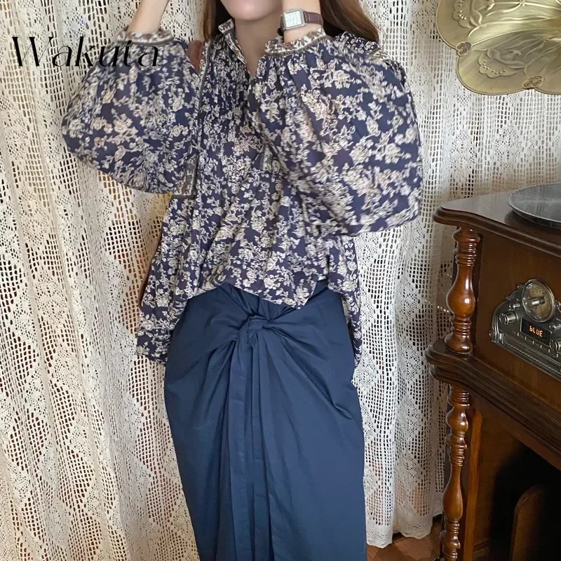 Wakuta 2024 neue koreanische Stil Frauen Retro Frühherbst Laterne Ärmel Blumen hemd Freizeit Strand Stil Bluse viktoria nischen Bluse