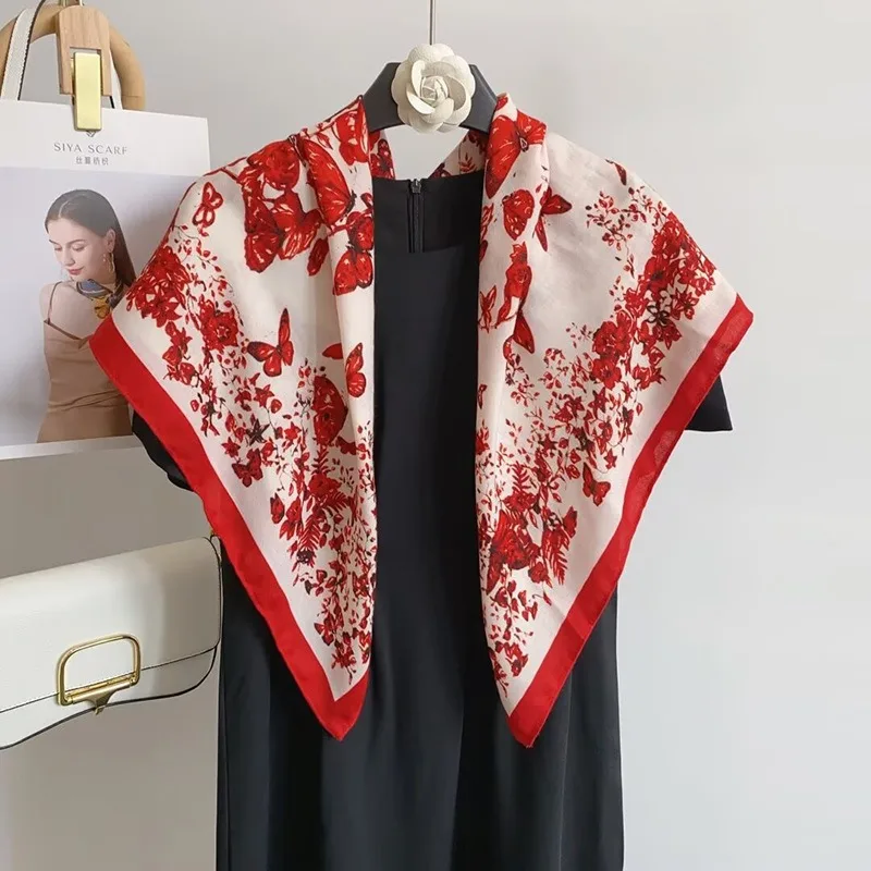 

Элегантный и уникальный модный шарф в китайском стиле с принтом бабочек и цветов, с женственным винтажным узором в виде елочки.