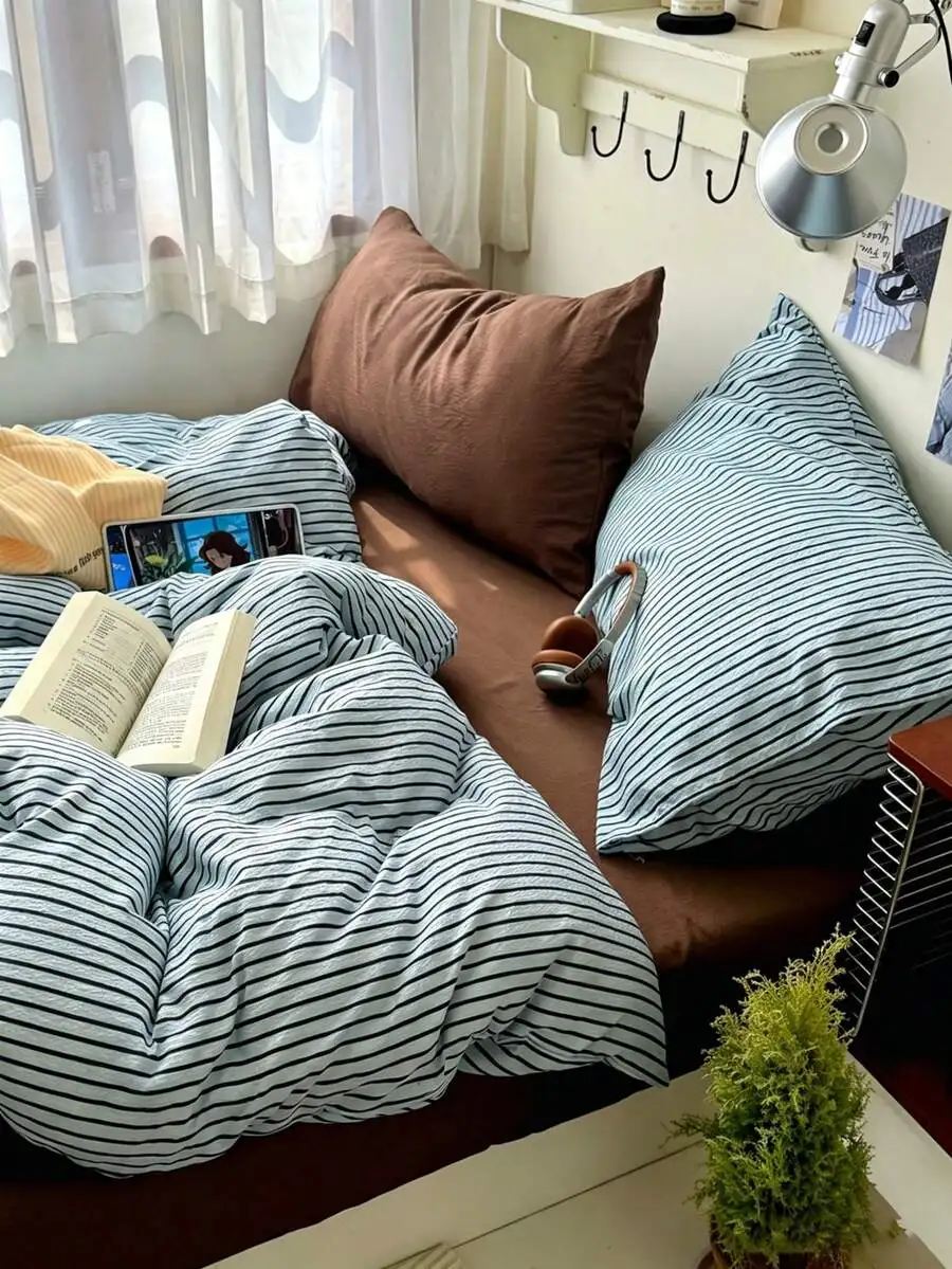 Vintage Mixed Blue Striped Duvet Cover Set, Soft Skin-Friendly Double-Layer Polyester, All-Season Use, Multiple Sizes, 1 Duvet C