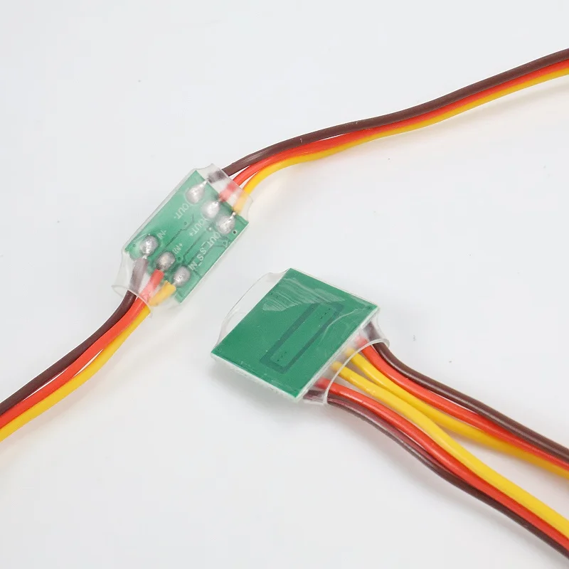 Inversor de engranaje de dirección de bajo/alto voltaje para servoplano RC, señal de inversor Servo Universal con cola en V, 4-6V / 3,6 V-24V