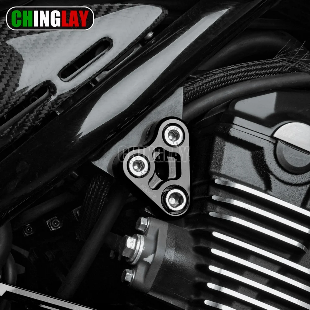 

For Kawasaki Z900/z900RS 2017-2025 body frame engine support protection bracket Accessories Z900/z900RS engine hanger suitable