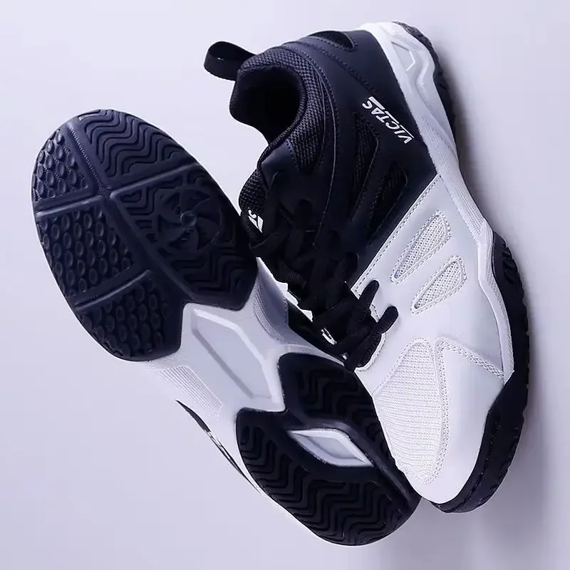 

2026 Classic Brand Table Tennis Shoes Men Women Designer Court Shoes Unisex Comfortable Badminton Shoes Couples Gym Shoe