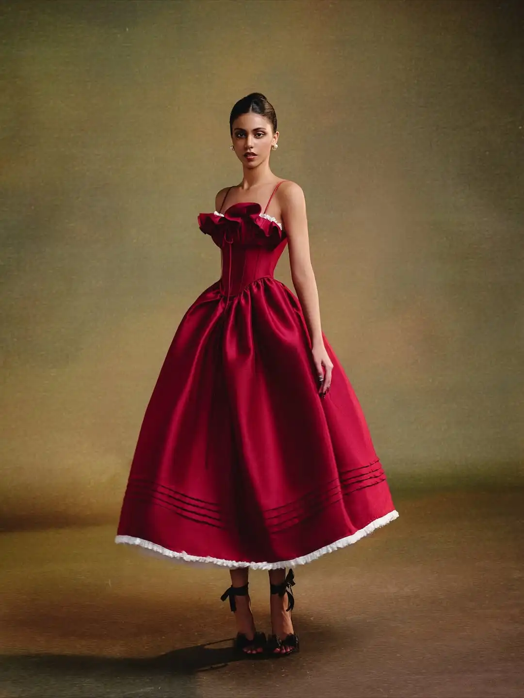 

New Design Sexy Red Spaghetti Straps Evening Ball Gown Ruffles Fishbone Tiered Pleated Draped Prom Formal Party Dress