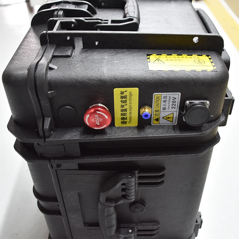 High Performance Pulse Laser Cleaning Machine 200w 300w 500w 1000w for Cleaning Paint, Rust and Oil Stains