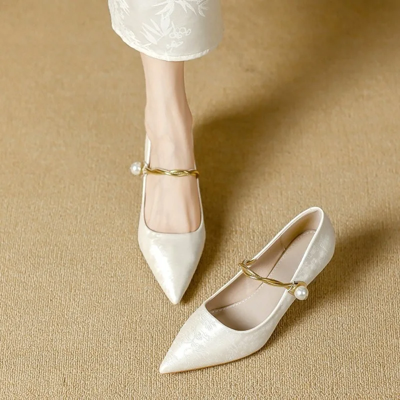 2026 Spring/Summer New Style Chinese-style Traditional Flare Heels with Vintage Mary Jane Low Wedge Women's Single Shoes，34-40