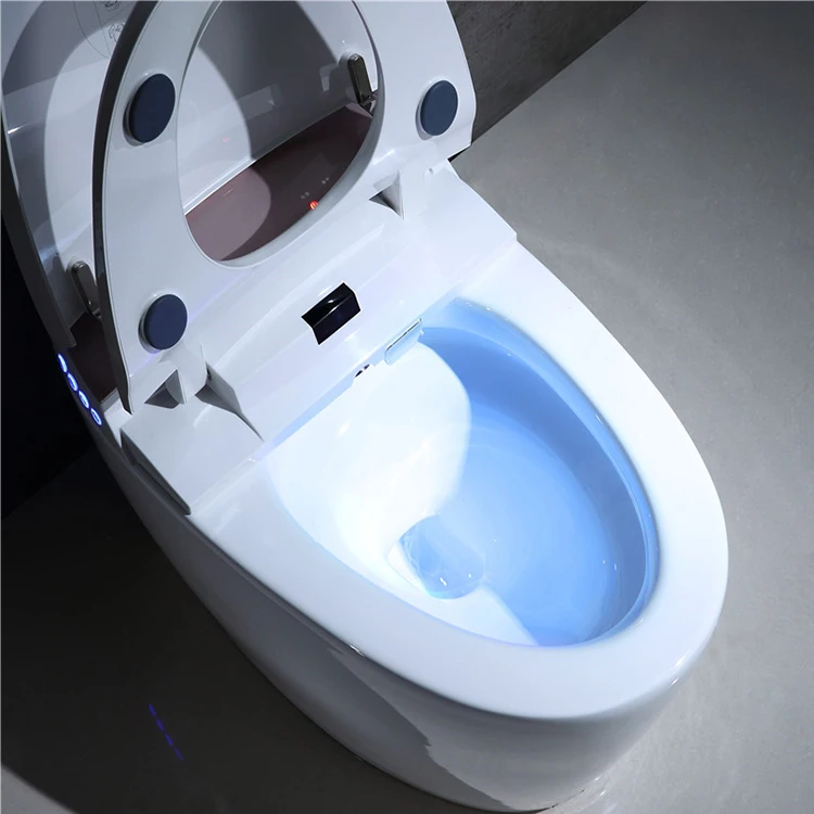 โถสุขภัณฑ์อัจฉริยะพร้อมระบบฉีดน้ำทำความสะอาด