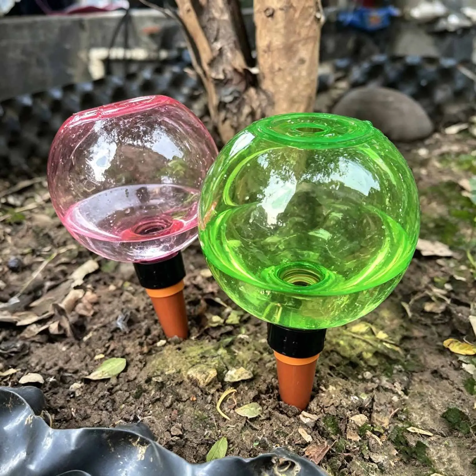 1/4pcs Watering Balls Automatic Plant Self Watering Globes 500ml Transparent Watering Bulbs for Balconies and Garden Plants