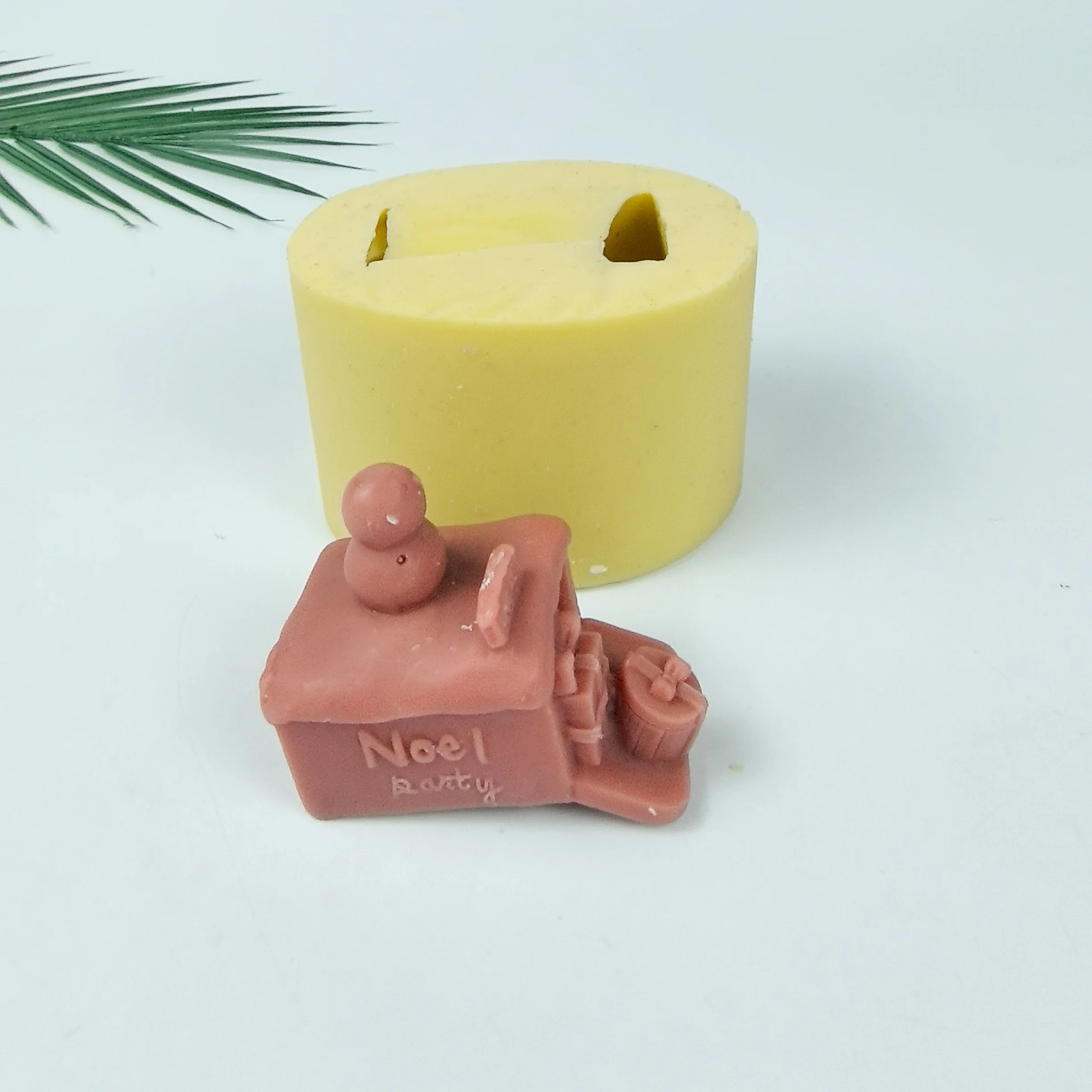 

Christmas Mold Gift Box, Boots House Soap Molds Silicone 3D Wedding Birthday Clay Resin Mould