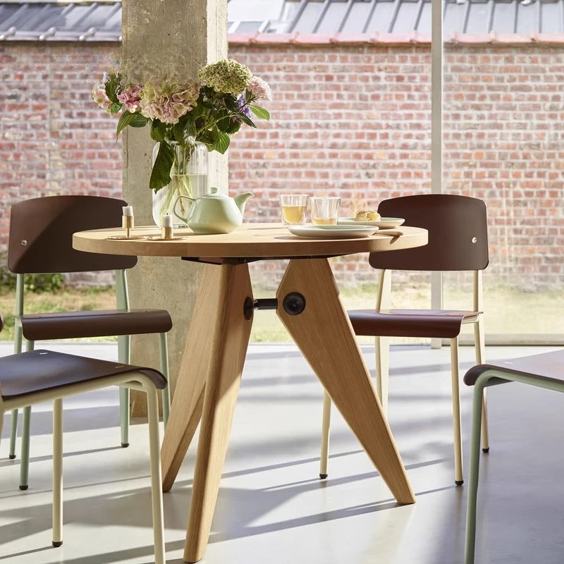 

Molu vitra dining table round table oak solid wood medieval round dining table round
