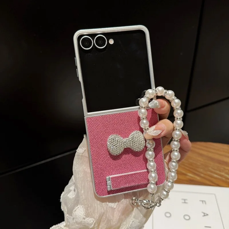 

Luxury Diamond Pearl Bracelet Case For Samsung Galaxy Z Flip 7 5G ZFlip7 Flip7 Strap Lanyard Fold Shockproof Glitter Stand Cover