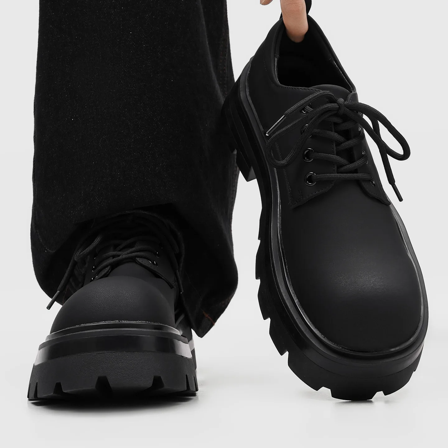 Derby shoes men's new British style height increasing big toe shoes black matte commuting casual leather shoes