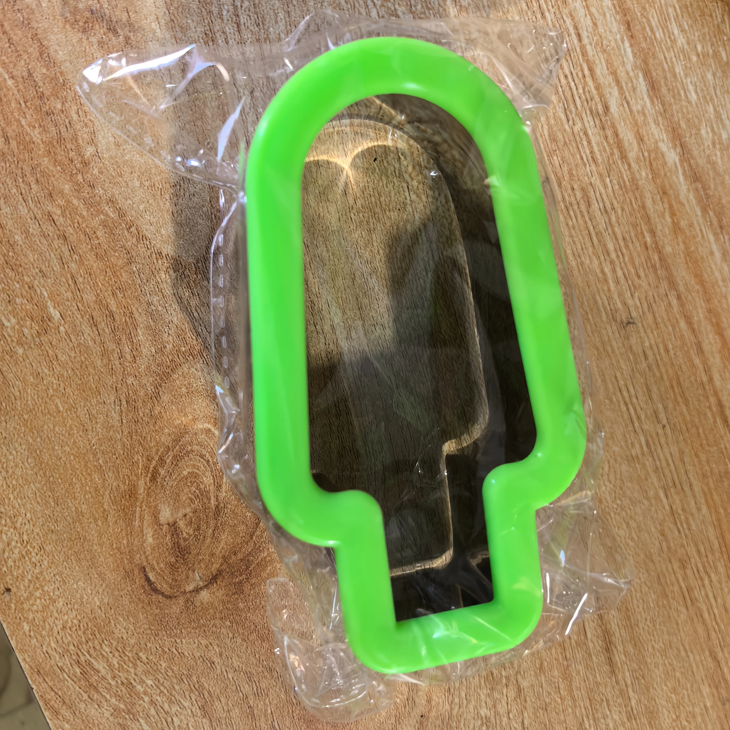 1 piece stainless steel watermelon slicer and popsicle mold - simple manual fruit slicer with green handle, no power required, perfect for summer snacks and parties