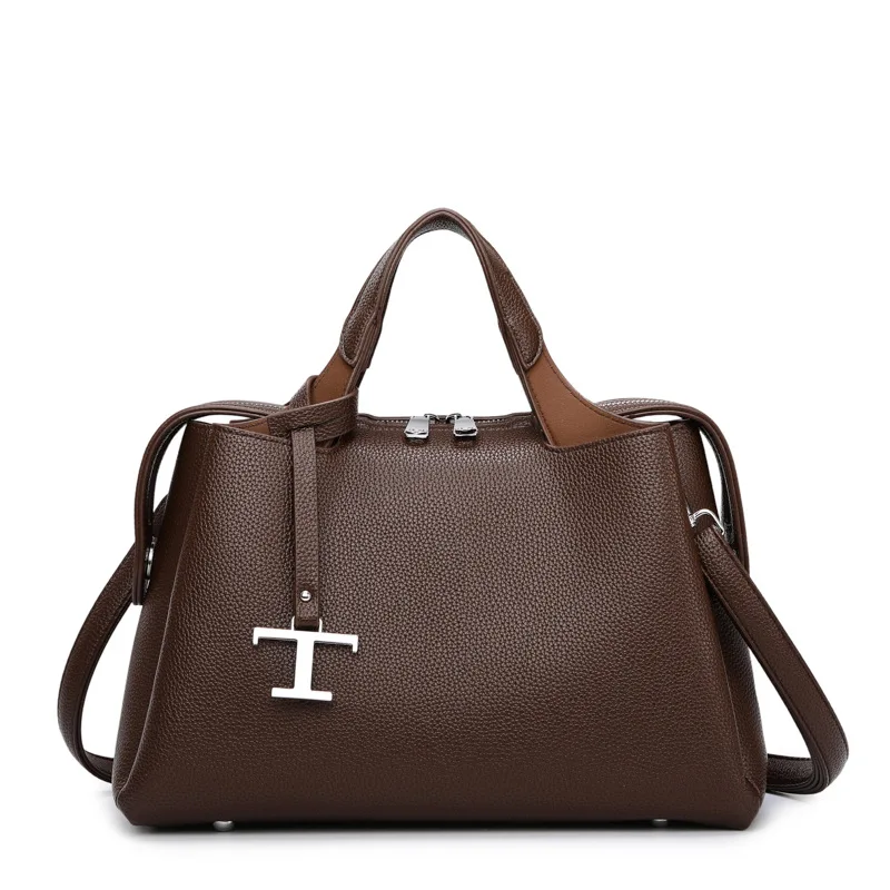 Trendy Simple Vintage Clutch Bag Elegant Leather Design Best For Women's Casual Outings image 3