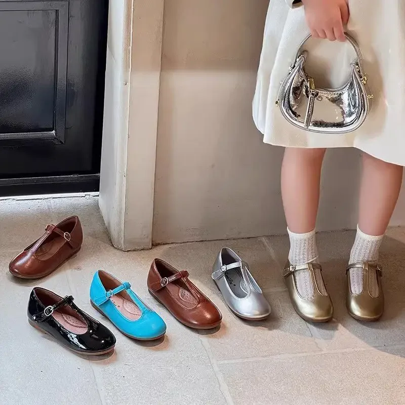 Freizeitschuhe für Kinder, PU-Leder, einfarbig, Frühlingsschuhe für Mädchen, rutschfeste Designer-Schuhe mit flachem Boden, silberfarben, schwarz, Größe 22–32 – Detail 3