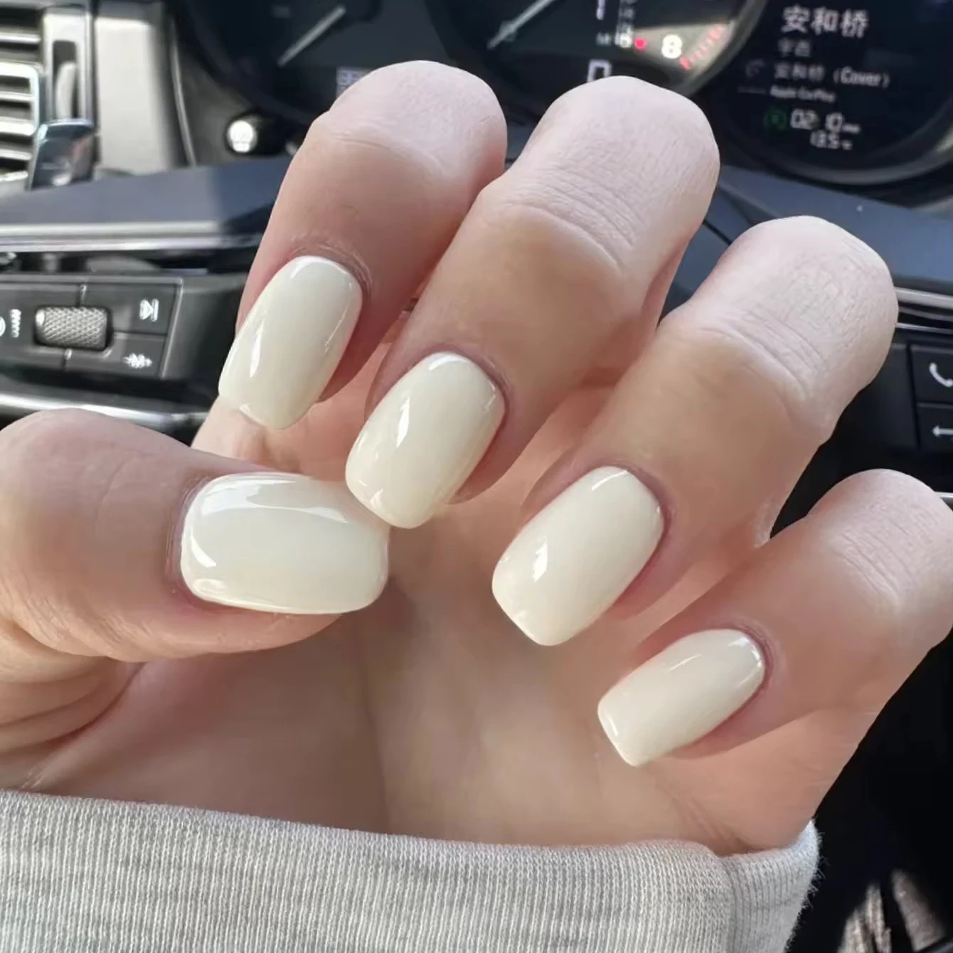 MIANEL 12 مللي/قطعة الخريف والشتاء سلسلة بيضاء هلام هلام طلاء الأظافر ، 2025 مبيعا واضح مسمار البولندية عيد الميلاد الأظافر #1