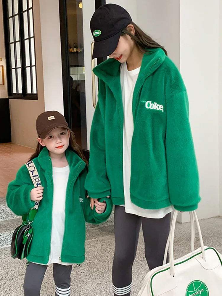 

Parent-child sweater autumn new style boys and girls western-style thickened coat mother-daughter autumn high-necked coat trend