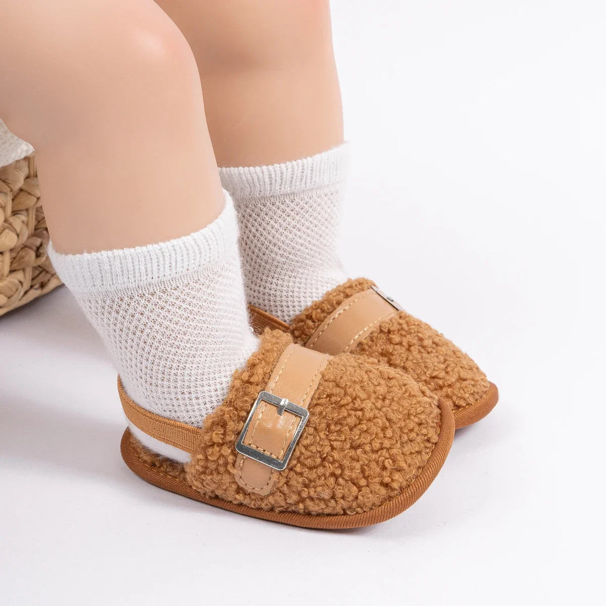 

Spring/Autumn New Hot Sale Fashionable Soft Casual Flat Walking Shoes Kids Fashion Round Toe Lightweight Slip-On Snow Boots Baby