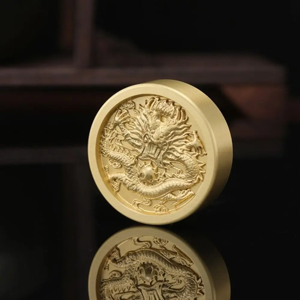 

Creative Solid Brass Paperweight Brass Chinese Dragon Calligraphy Tool Decoration BaGua Calligraphy Supplies Gift