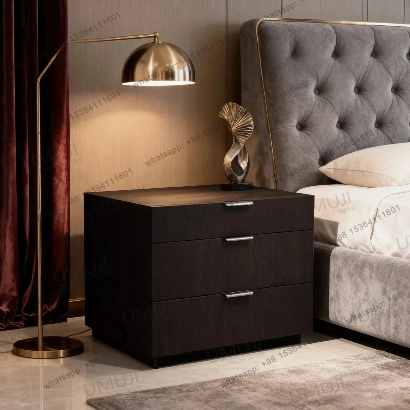 Italian Bedside Table High-end Minimalist Smoky Color Master Bedroom Locker Designer Retro Solid Wood Bedside Cabinet