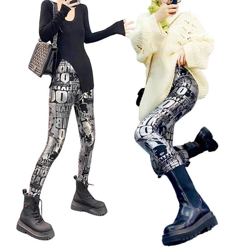 Autunno inverno moda donna Leggings con stampa Graffiti metallici Leggings spazzolati stampati pantaloni elasticizzati Skinny da donna in argento