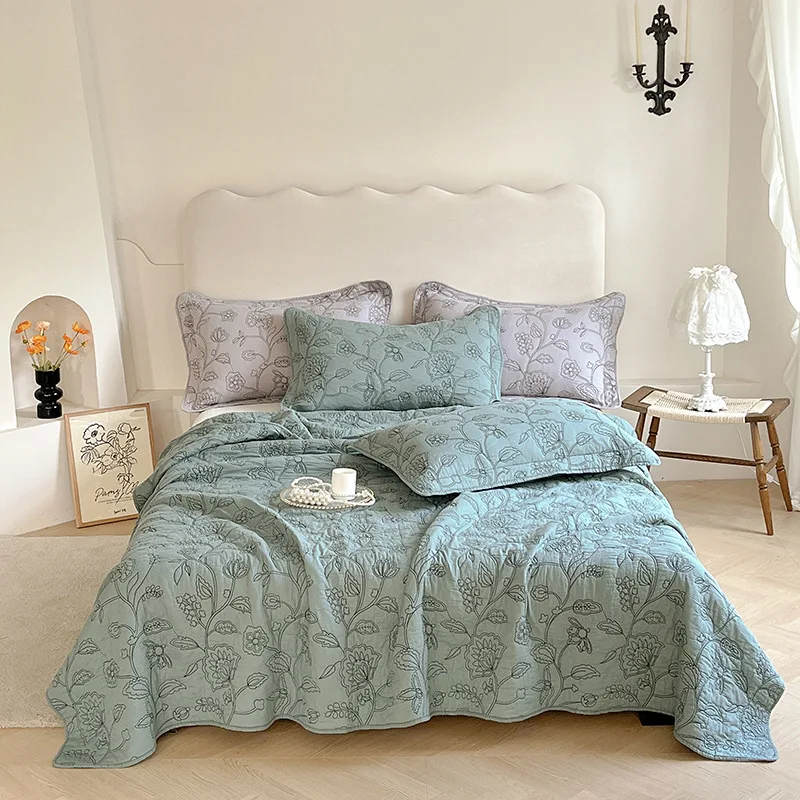 3-Piece 100% Cotton Quilt Set, Rustic Solid Color Embroidered Lightweight Summer Bedspread, Non-Slip Quilted Sheet Home Decor