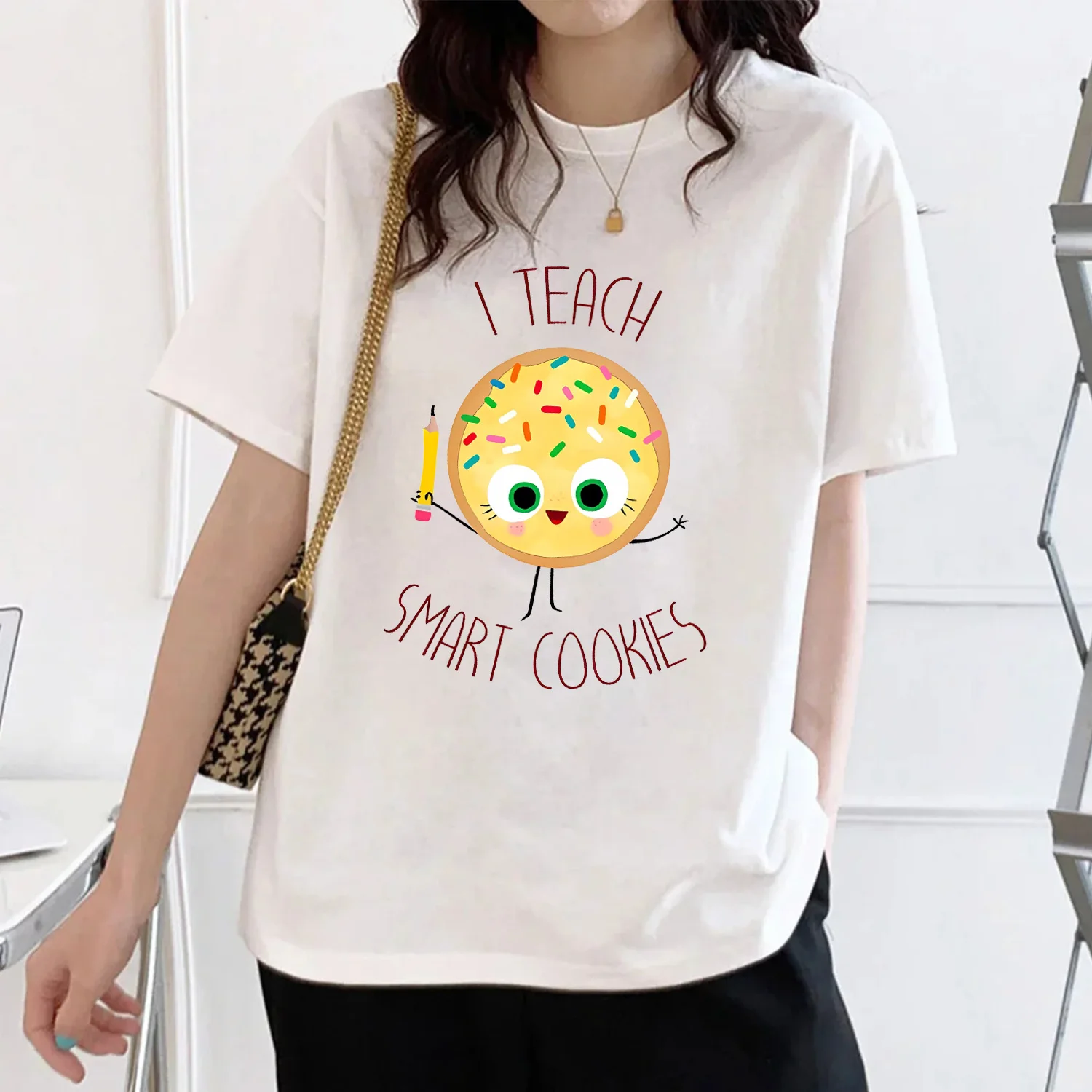 

Футболка с рисунком печенья из мультфильма «I TEACH SMART COOKIES», рубашка с забавным учителем, летнее платье для кампуса с короткими рукавами, винтажная мужская одежда
