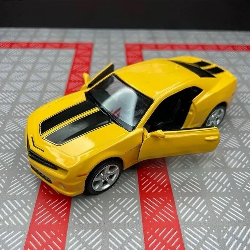 1:36 Chevrolet Camaro 2010 Alloy Classic Sports Car Model Diecasts Metal Racing Vehicles Car Model High Simulation Kids Toy Gift
