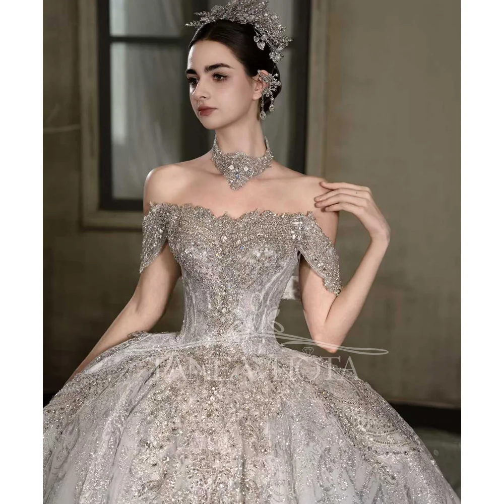 Vestidos de boda de lujo para novia con escote en forma de corazón, manga desmontable, vestido de baile con lentejuelas y cuentas personalizable