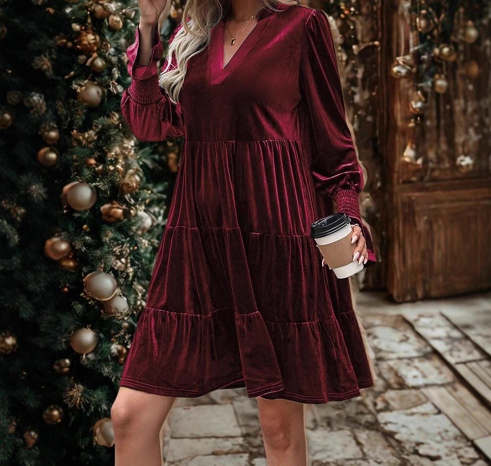 長袖ワンピース ショートスカート 2025 秋冬新作 ベルベットケーキドレス