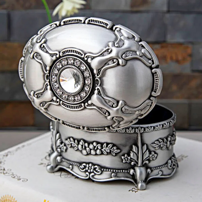 Fashion Oval/Heart Shape Jewelry Case Trinket box Flower Carved Design Zinc-alloy Box Small Gift Storage box ring box Z137