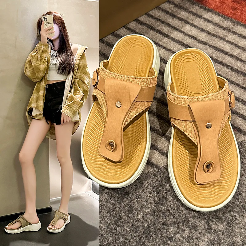 Woman 2024 Summer Flip-flop Slippers Thick Soles Outdoor Wear Fashionable Beach Shoes Indoor Casual Sandals Shoes Solid Slides