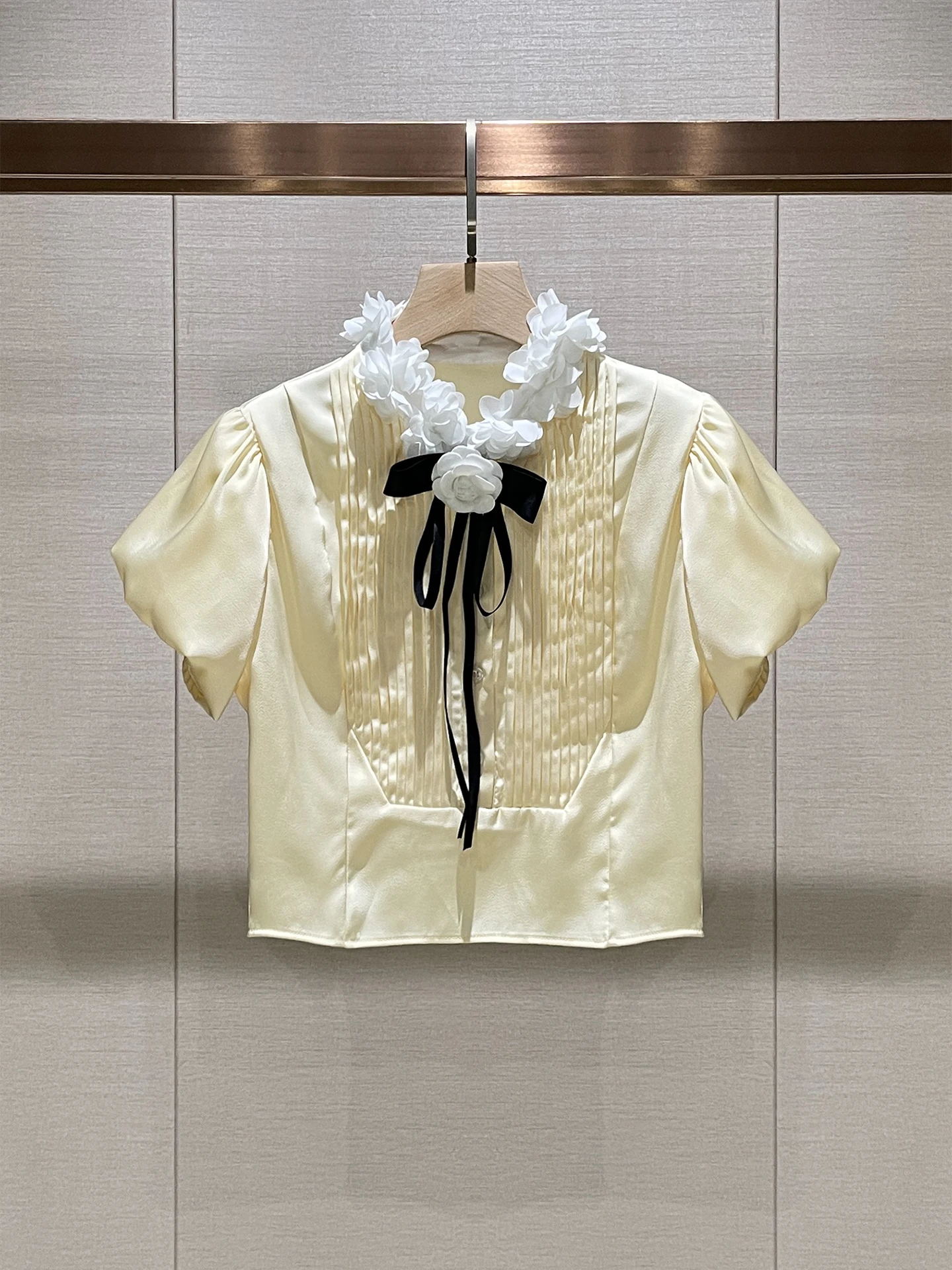 

Textured Bubble Sleeve Knot Stand Collar Yellow Casual Shirt Women's Fashion Spring Summer Breathable Short Length